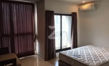 For rent studio condo in Phaya Thai, Bangkok