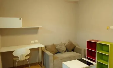 For rent 1 bed condo in Yan Nawa, Bangkok