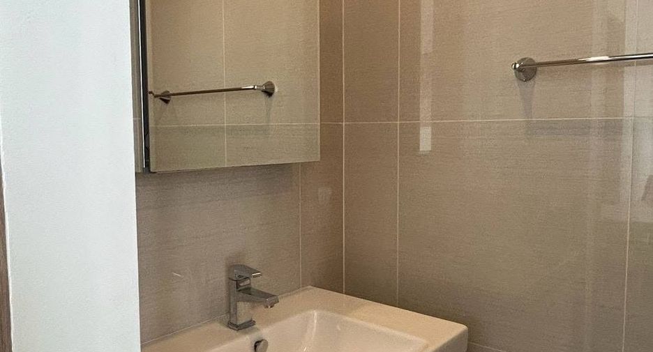 Wohnung zur Miete mit 1 Zimmer in Khlong Toei, Bangkok
