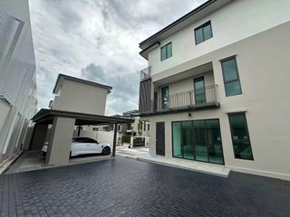For sale 3 bedrooms house in Prawet, Bangkok