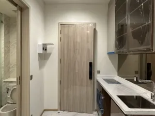 For sale 1 bed condo in Khlong San, Bangkok