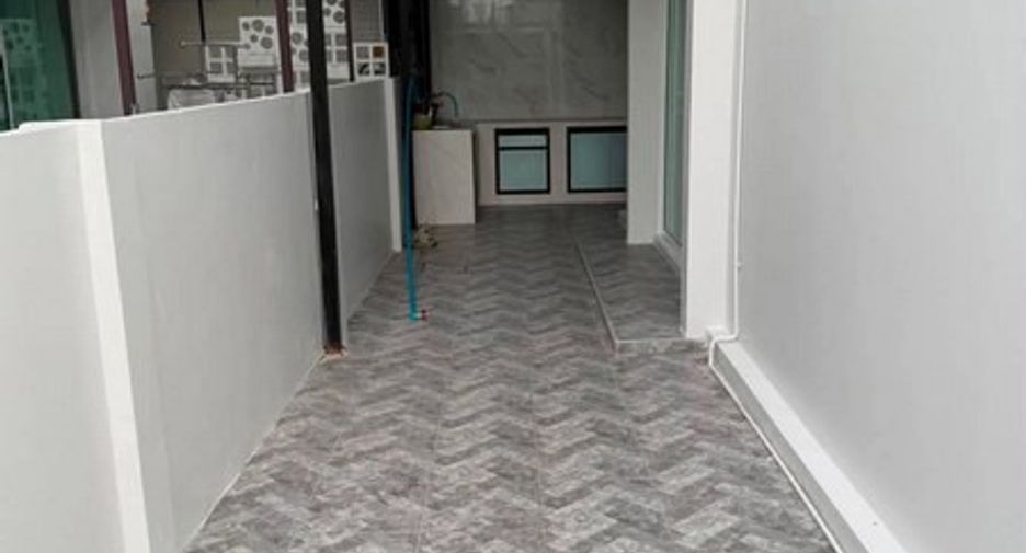 For sale 3 bedrooms house in Bang Lamung, Chonburi