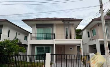 For sale 3 ベッドルーム house in Bang Lamung, Chonburi
