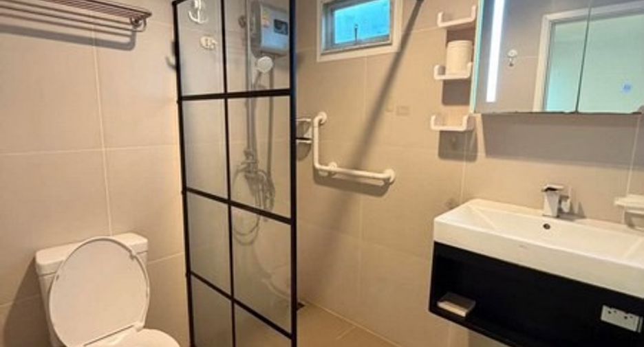 For sale 3 bedrooms house in Bang Lamung, Chonburi
