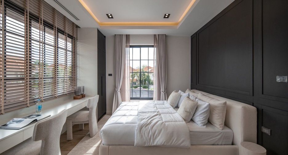 For sale 4 bedrooms villa in San Sai, Chiang Mai