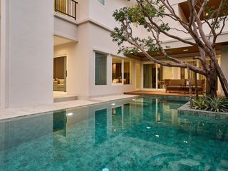 For sale 4 bedrooms villa in San Kamphaeng, Chiang Mai