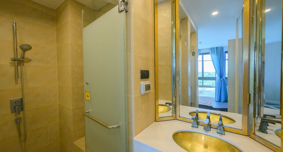 For sale 2 bedrooms condo in Jomtien, Pattaya