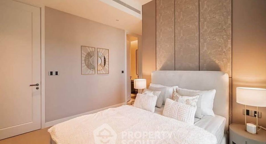 For sale 2 bedrooms condo in Sathon, Bangkok