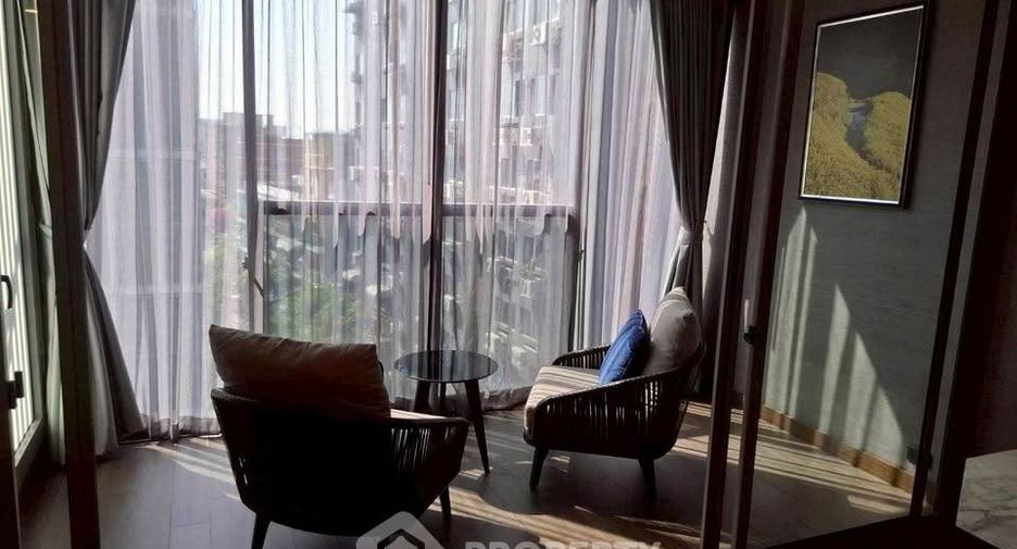 For sale 1 bed condo in Khlong Toei, Bangkok