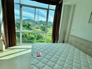 For sale 1 bed condo in Si Racha, Chonburi