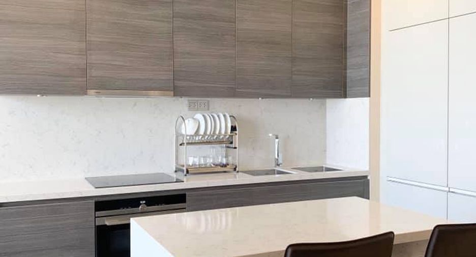 For rent 2 bedrooms condo in Watthana, Bangkok