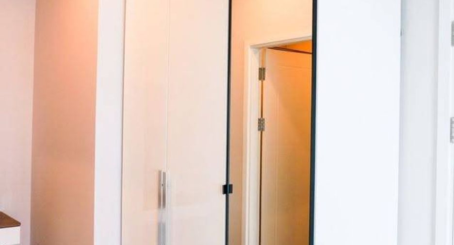 For rent 1 bed condo in Khlong San, Bangkok