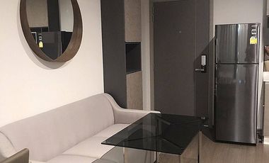 For rent 2 bedrooms condo in Phaya Thai, Bangkok