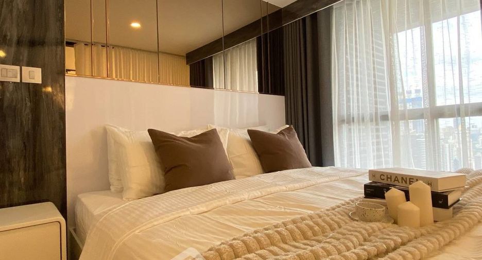 For rent 2 ベッドルーム condo in Sathon, Bangkok