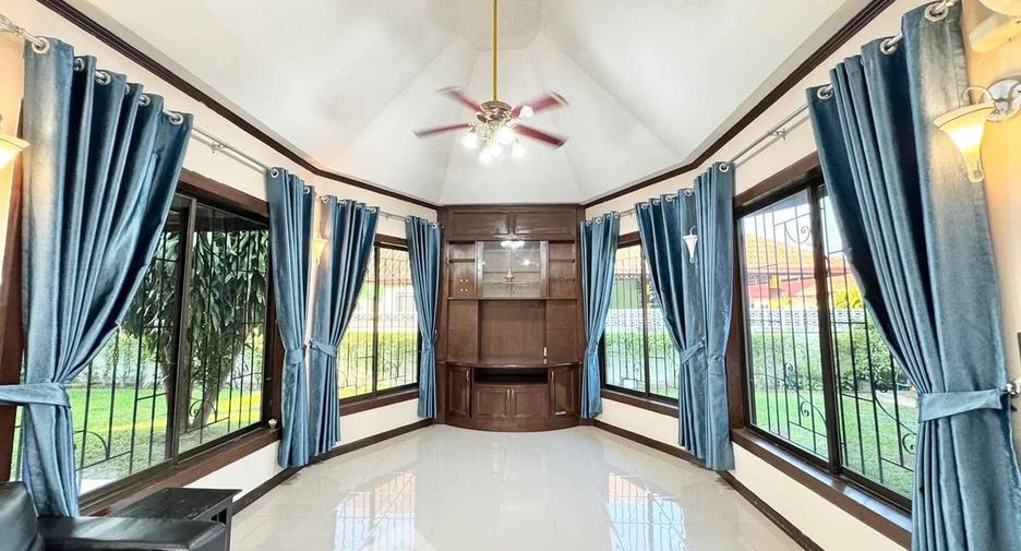 À louer 3 chambres condo à Bang Lamung, Chonburi