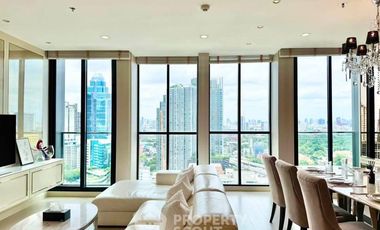 For rent 2 bedrooms condo in Pathum Wan, Bangkok