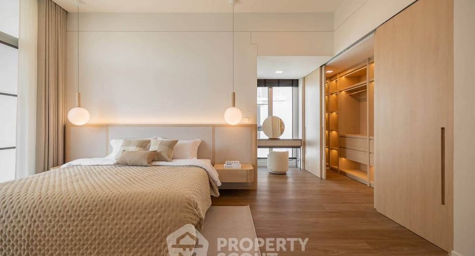 For rent 3 bedrooms house in Saphan Sung, Bangkok