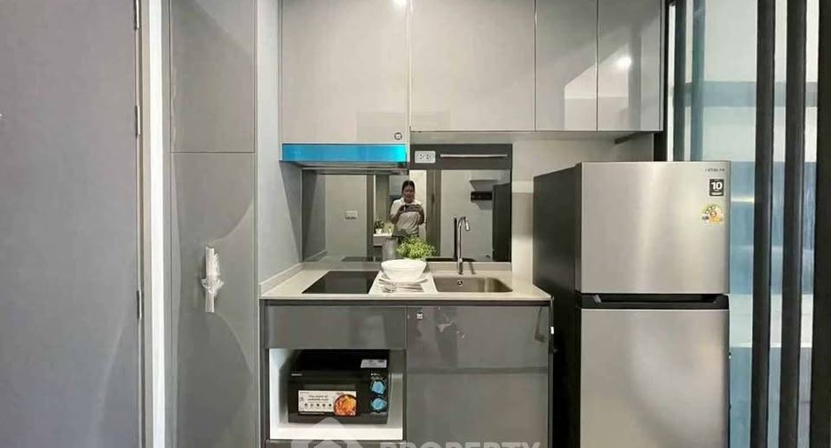 For rent 1 bed condo in Khlong Toei, Bangkok