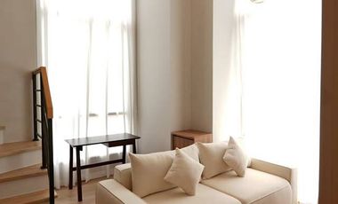 For rent 2 bedrooms condo in Bang Rak, Bangkok