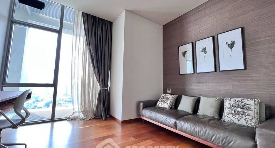 For rent 2 bedrooms condo in Sathon, Bangkok