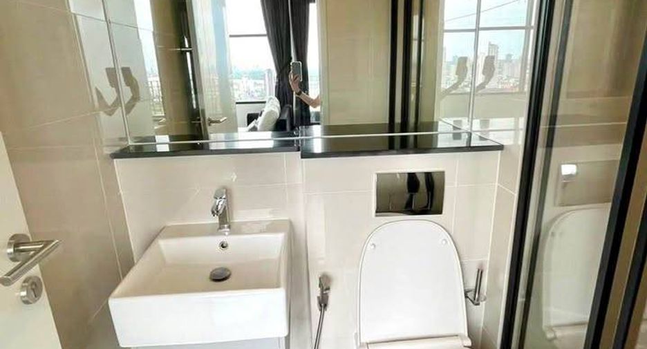 Condo en alquiler de 1 habitaciones en Sathon, Bangkok