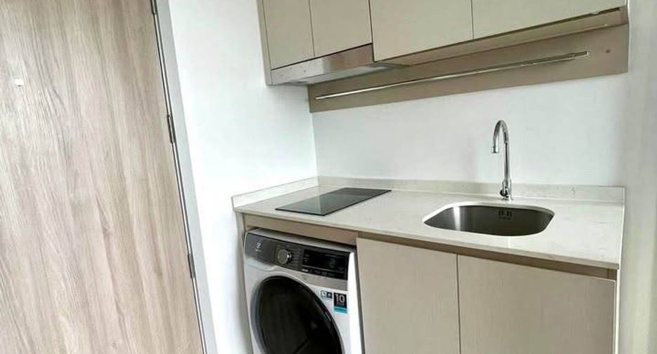 Condo en alquiler de 1 habitaciones en Sathon, Bangkok