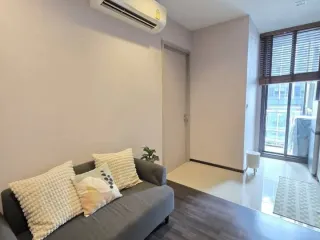 For rent 1 bed condo in Huai Khwang, Bangkok