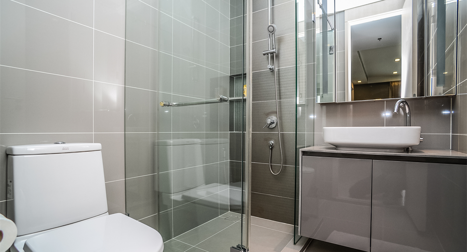 For sale 2 bedrooms condo in Ratchathewi, Bangkok
