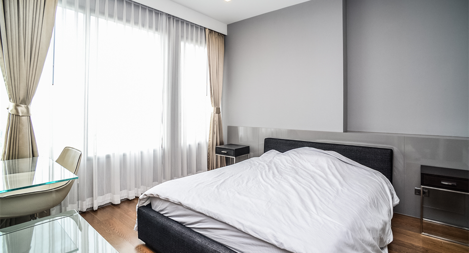 For sale 2 bedrooms condo in Ratchathewi, Bangkok