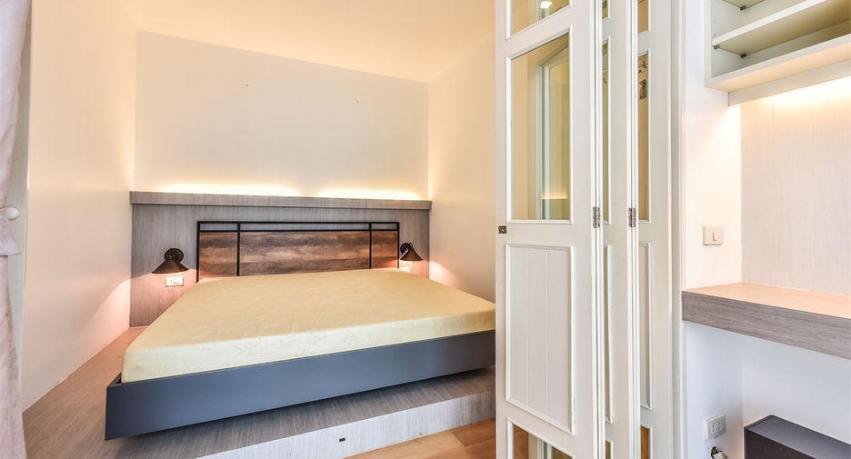 For sale 1 bed condo in Phaya Thai, Bangkok