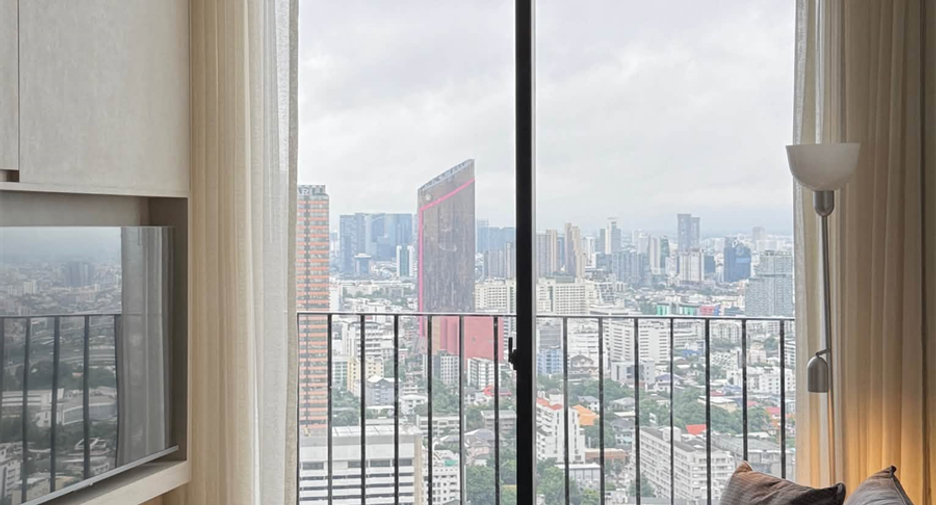 For rent 1 bed condo in Phaya Thai, Bangkok