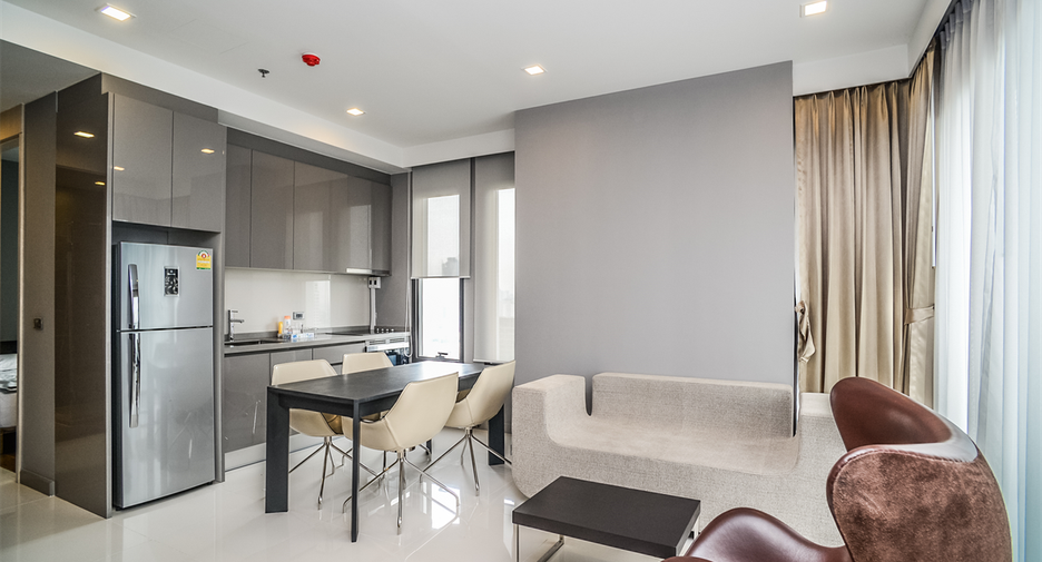 For rent 2 bedrooms condo in Ratchathewi, Bangkok