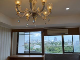 For sale studio condo in Huai Khwang, Bangkok