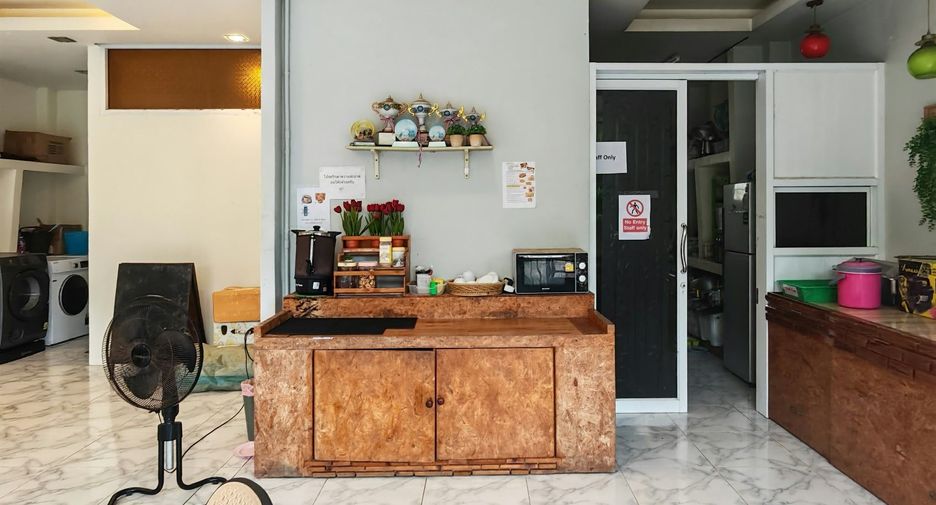For sale 35 bedrooms hotel in Mueang Krabi, Krabi