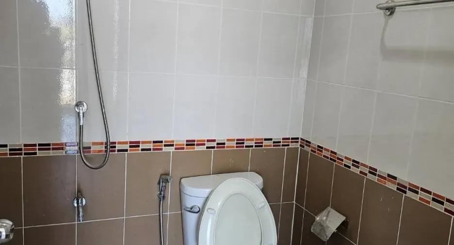 For sale 3 bedrooms retail Space in Mae Rim, Chiang Mai