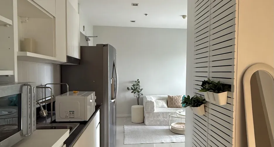 For sale 1 bed condo in Phra Khanong, Bangkok