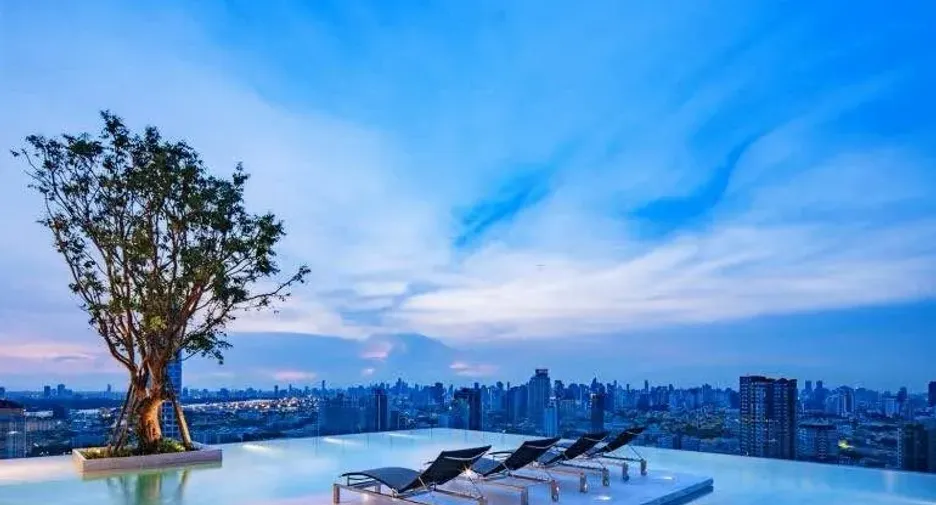 For rent 1 bed condo in Watthana, Bangkok