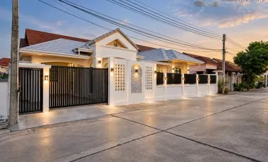 For sale 3 bedrooms house in Bang Lamung, Chonburi