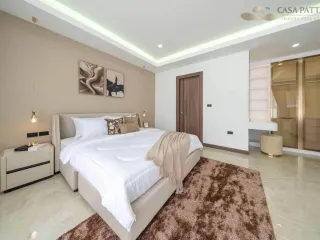 For sale 5 bedrooms villa in Bang Lamung, Chonburi