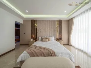 For sale 5 bedrooms villa in Bang Lamung, Chonburi