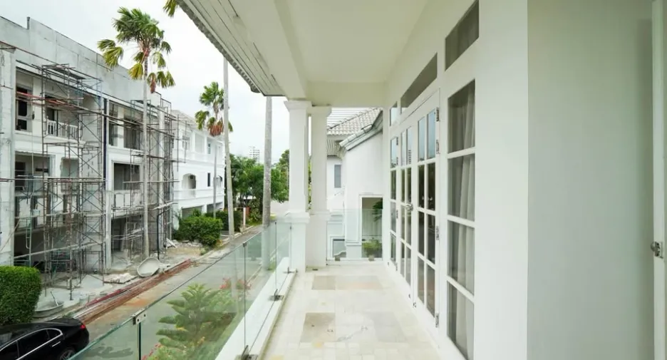 For sale 3 bedrooms house in Na Jomtien, Pattaya