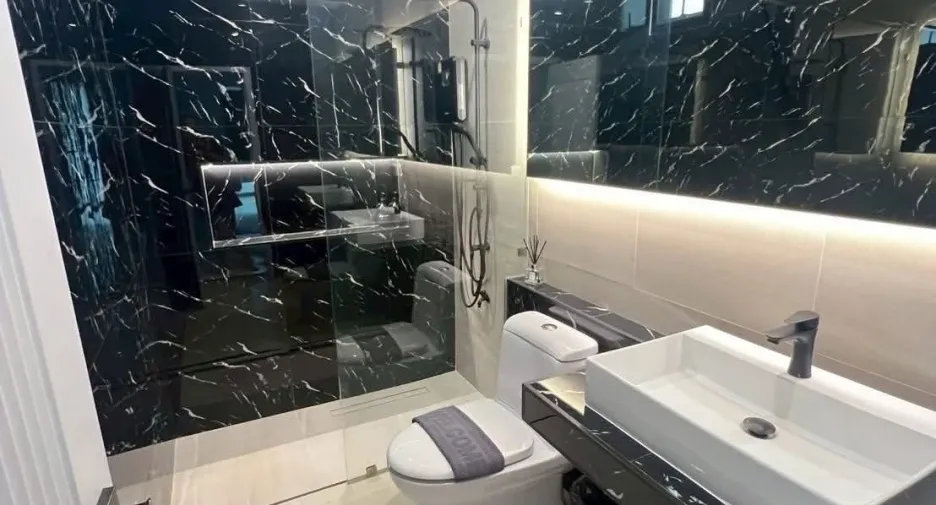 For sale 5 bedrooms villa in Na Jomtien, Pattaya