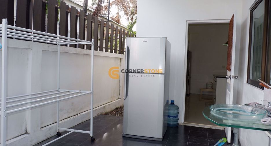 For rent and for sale 4 bedrooms house in Bang Lamung, Chonburi