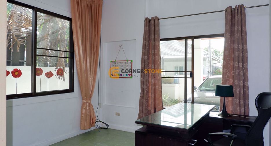 For rent and for sale 4 bedrooms house in Bang Lamung, Chonburi