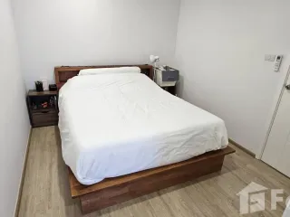 For rent 2 bedrooms condo in Phra Khanong, Bangkok