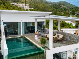 For rent 4 bedrooms villa in Ko Samui, Surat Thani