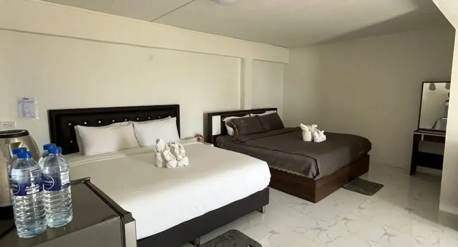 Haus zum Kauf mit 3 Zimmer in Lamae, Chumphon
