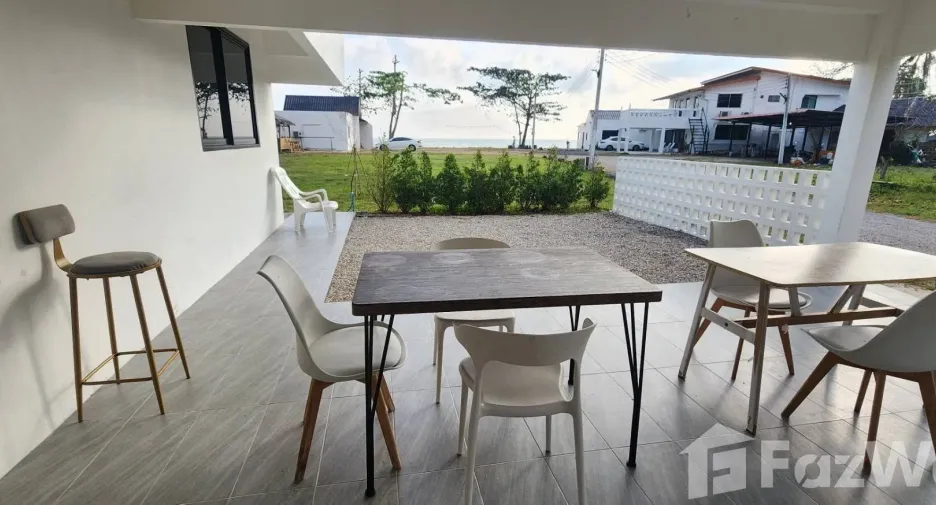 Haus zum Kauf mit 3 Zimmer in Lamae, Chumphon