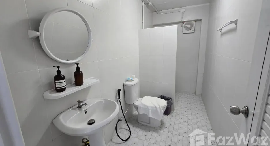 Haus zum Kauf mit 3 Zimmer in Lamae, Chumphon