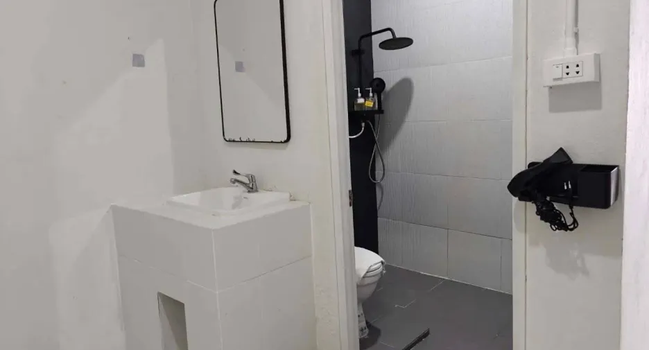 Haus zum Kauf mit 3 Zimmer in Lamae, Chumphon